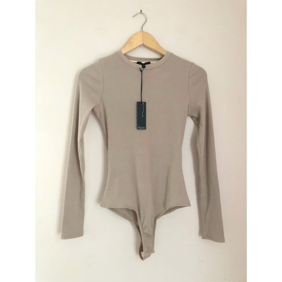 NWT The Range Revolve neutral beige cutout back ribbed bodysuit - Picture 9 of 11